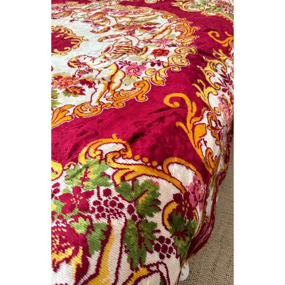 Vtg Velvet Italian Wedding Bedspread QUEEN Cherubs Red Cream 84x96” Fringe MINT - Picture 12 of 15